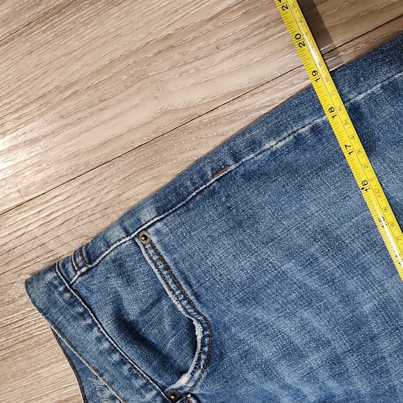 Calvin Klein Jeans Y2K Women's Size 8 Bootcut Distressed Blue Jeans Short 🌟 - Picture 12 of 16